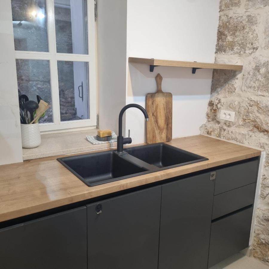 Captain Kor Apartment Korčula Екстериор снимка