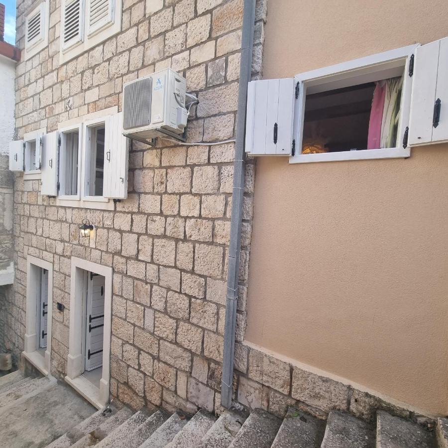 Captain Kor Apartment Korčula Екстериор снимка